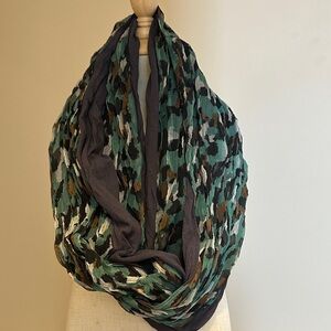 LOFT Multicolor Patterned infinity Scarf